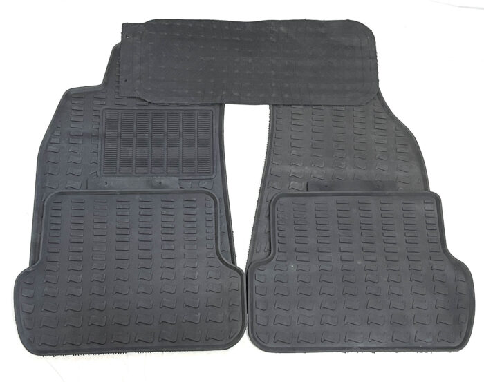 Гумени стелки за AUDI A4 B6 2000 - 2004